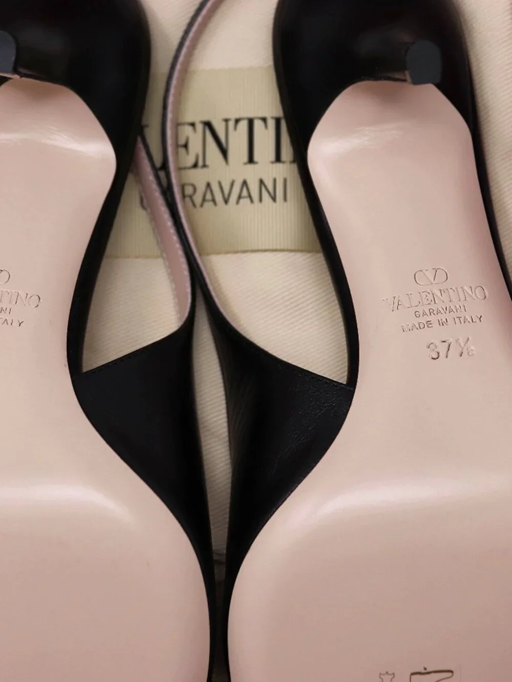 Valentino 37.5 NEW With Box Bepointy Slingback Pump Black & Ivory Patent Leather